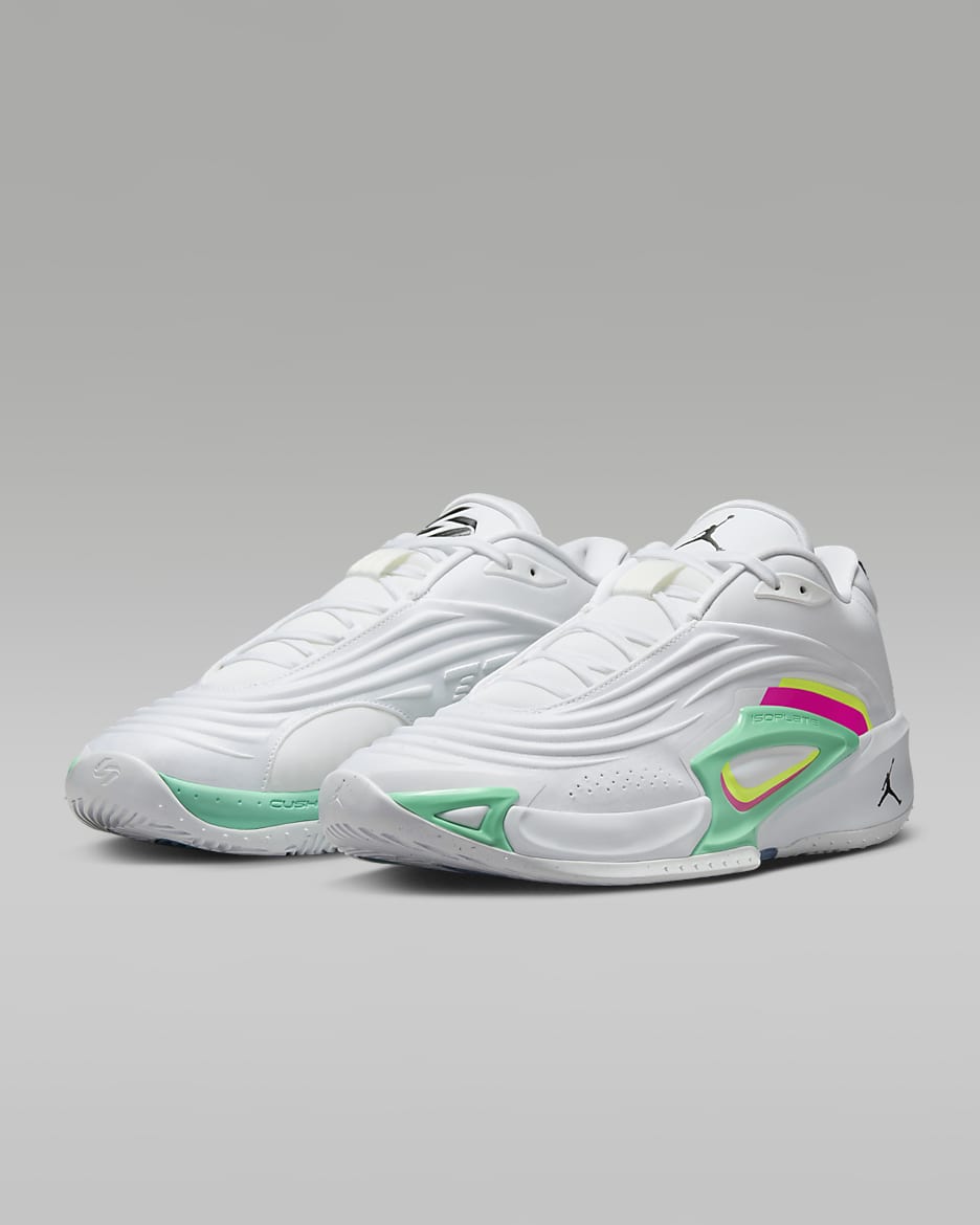Nike shoes white green discount